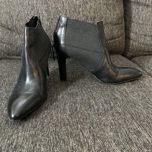 Franco Sarto Womens 8.5 Black Leather Ankle Heeled Booties Pointed Toe